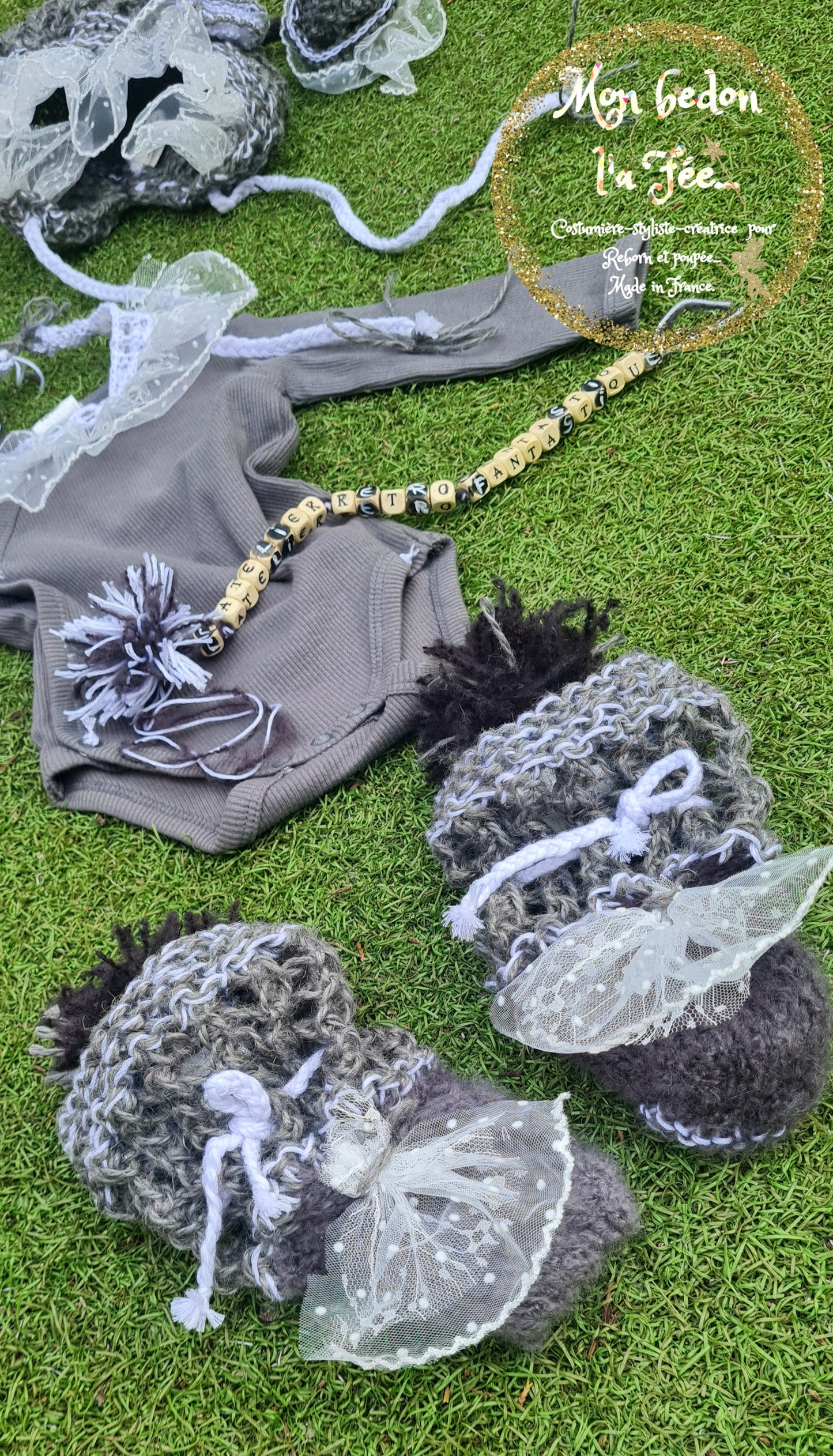 Les Broderies Célestes: Gris Étoilé et Dentelle Féérique ✨🌟💫